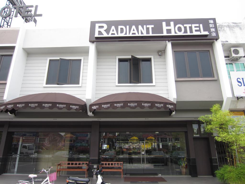Radiant Hotel Ситиаван Екстериор снимка