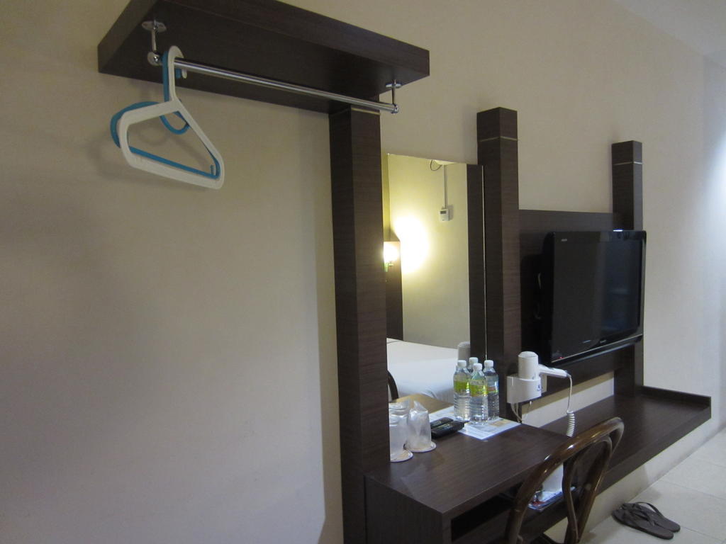 Radiant Hotel Ситиаван Стая снимка